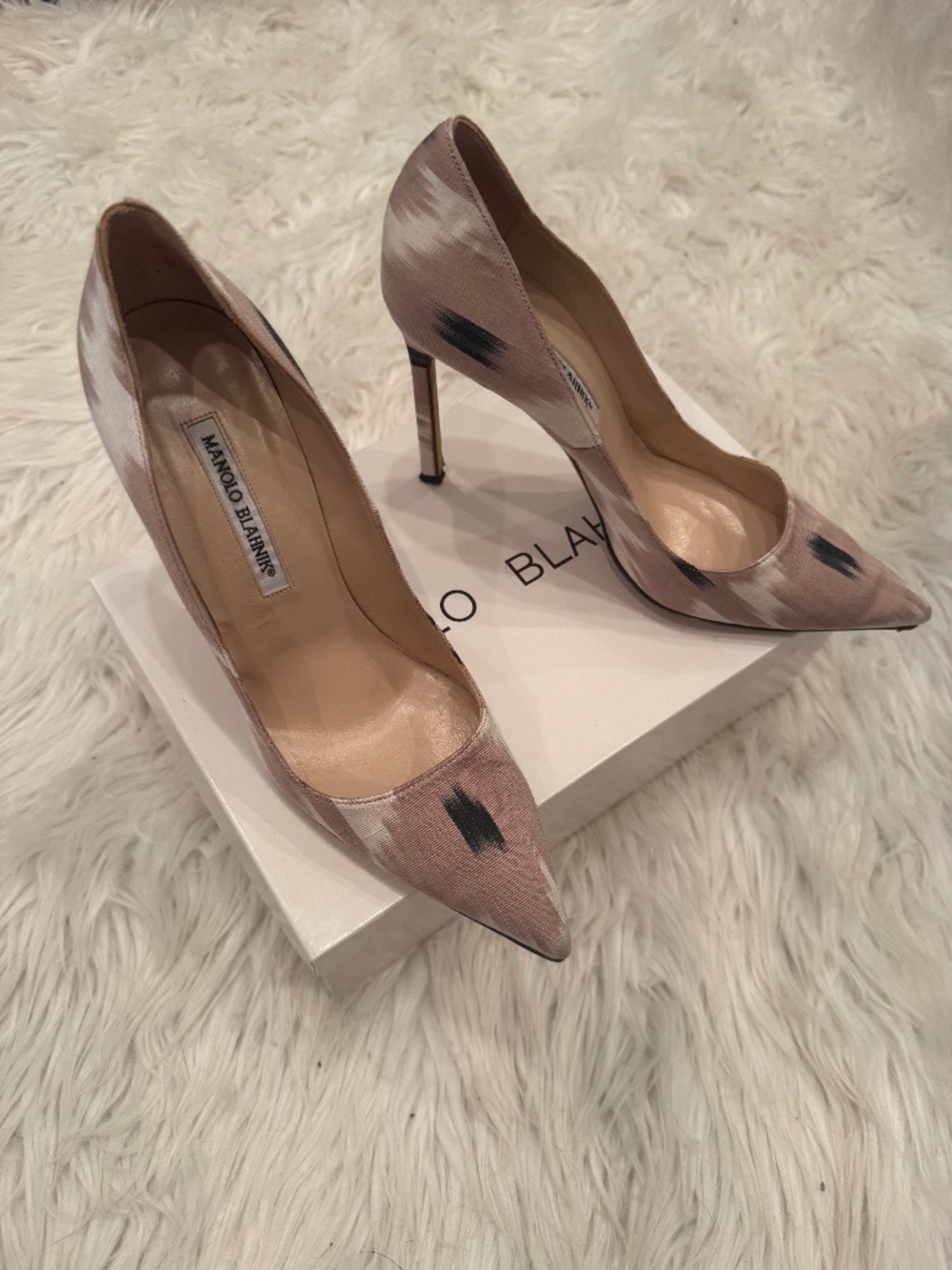 Manolo Blahnik ikat BB, size 39 (9)